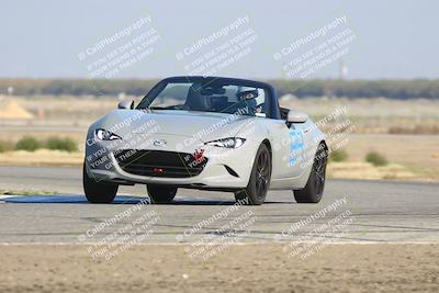 media/Oct-18-2025-Speed Ventures (Sat) [[8b3b7cf525]]/Purple/Session 1 (Sweeper)/